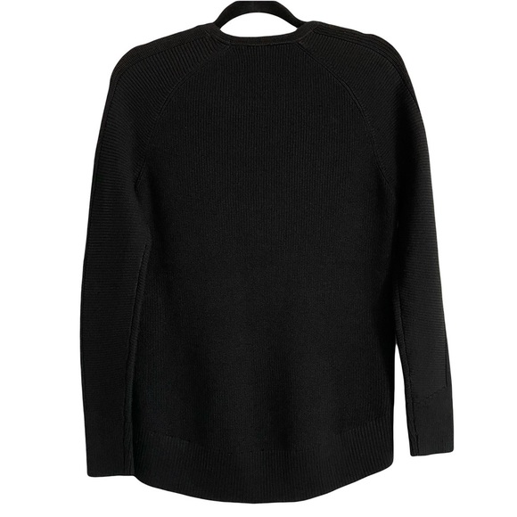 Athleta Hanover Refined V-Neck Black Soft Merino Wool Tunic Sweater Size XXS - Picture 3 of 10